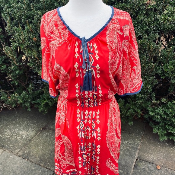 TRACY REESE**Red Silk Dress**Petite $298 - Picture 3 of 7